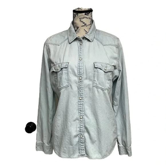 American Eagle Outfitters Tops - American Eagle Outfitters Shirt Women's Large Chambray Western Pearl Snap Blue